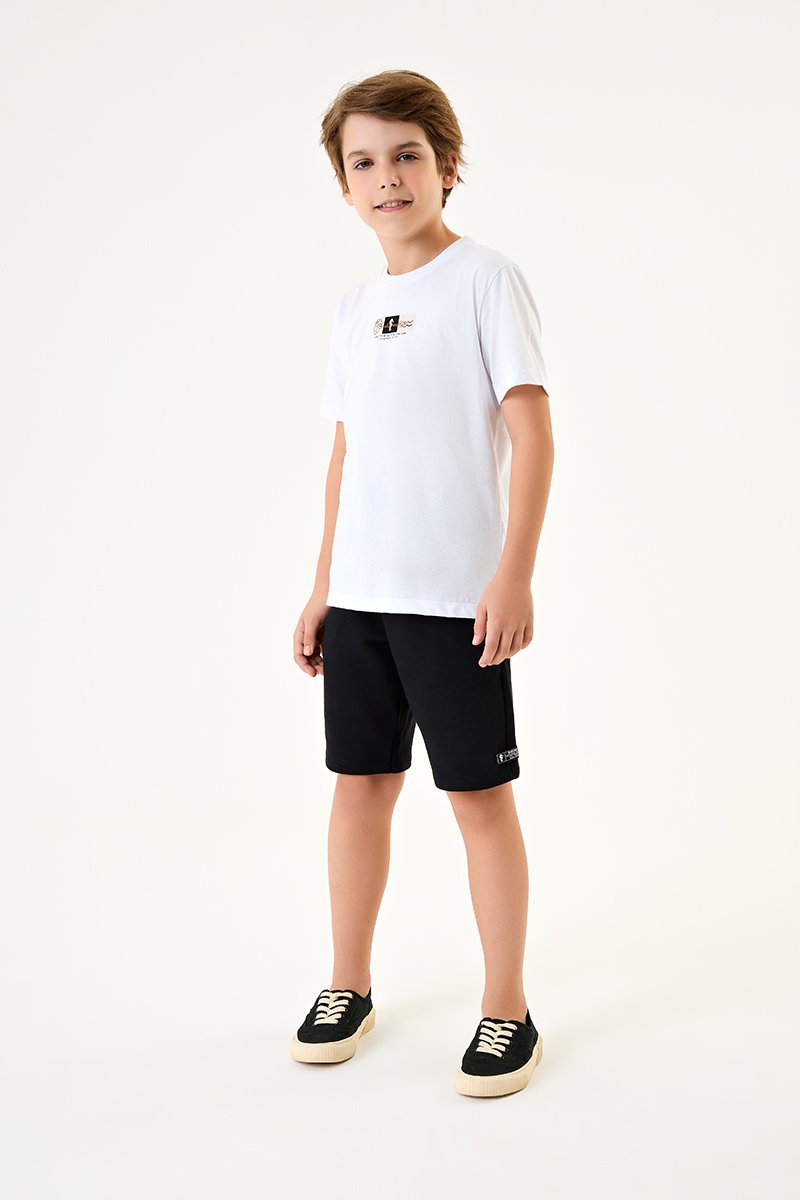 Conjunto Infantil Menino Camiseta em Meia Malha e Bermuda em Moletinho